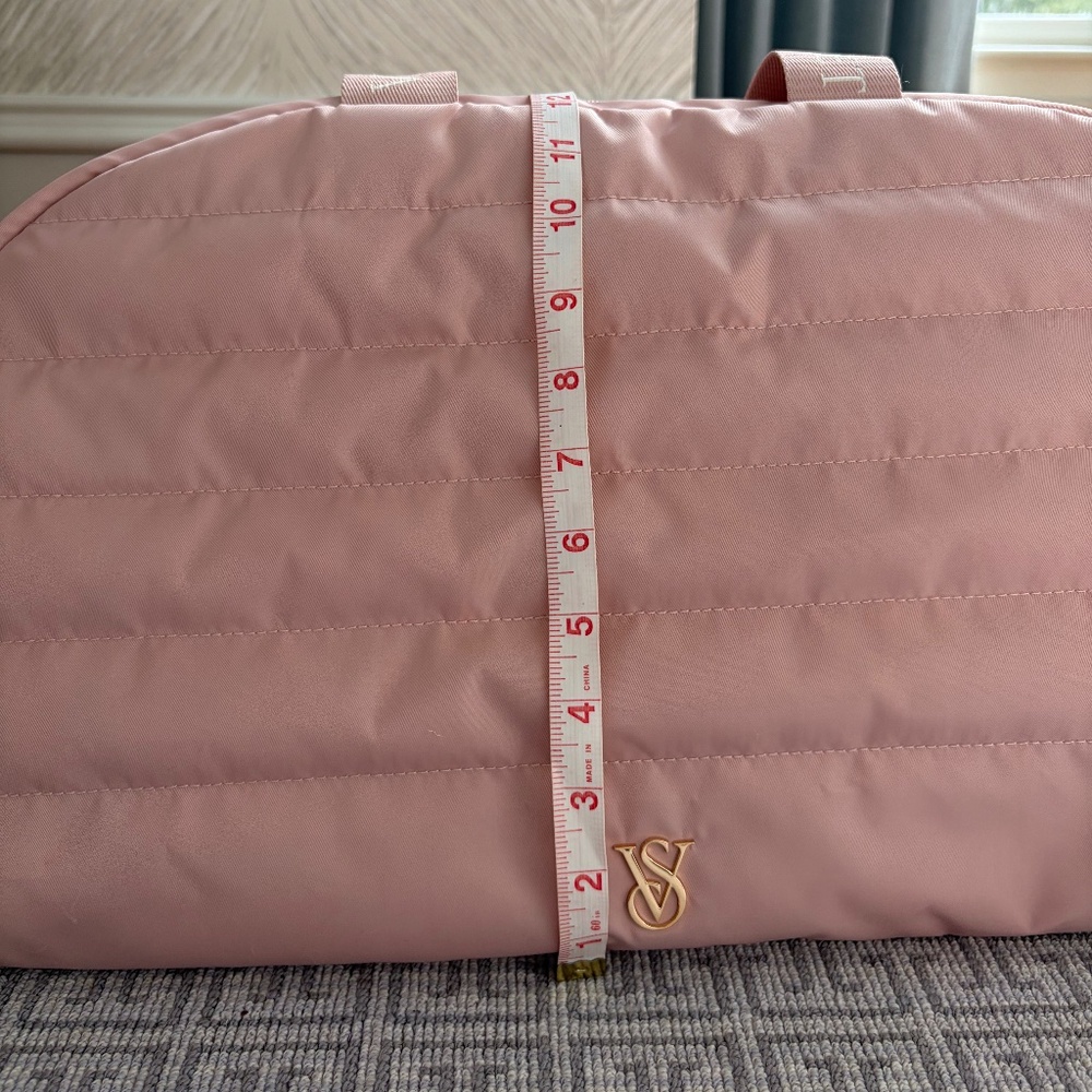 Victoria's Secret quilted duffle bag pink - Picture 11 of 15